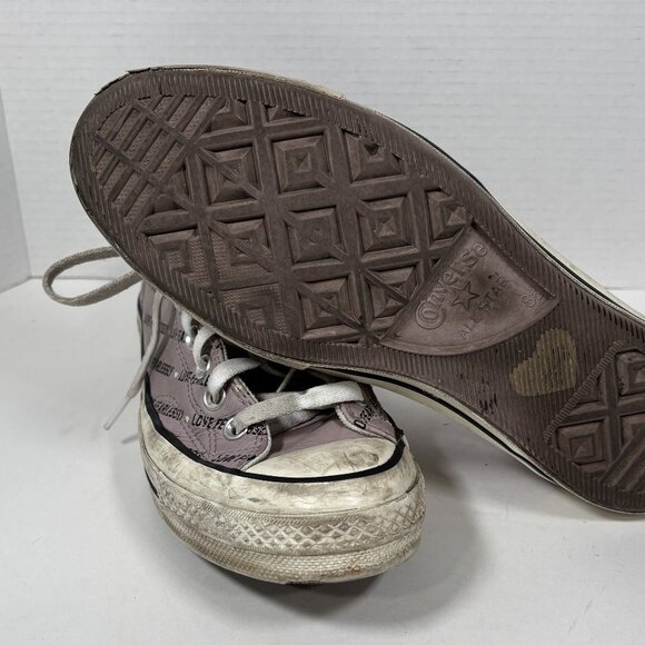 Converse Chuck Taylor "Love Fearlessly" sneaker. Size 10.5 - Picture 3 of 4